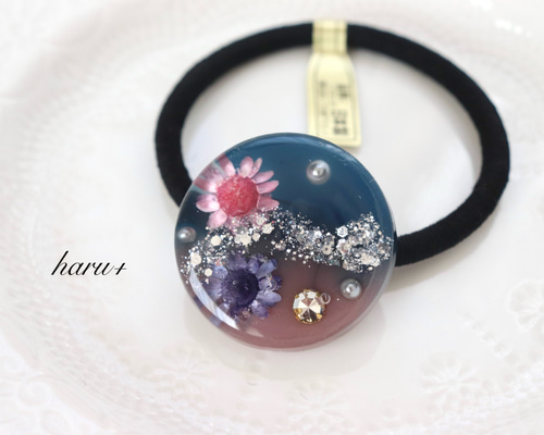 お花のレジンヘアゴム ⋆送料無料⋆ ヘアゴム haru+ 通販 16957053