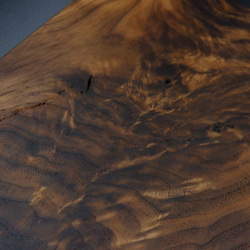 カッティングボード 大きいサイズ ◎樹種 ウォールナット ◎仕上げ 自然塗料　木製 木 一枚板 丸 パン ウォルナット 5枚目の画像