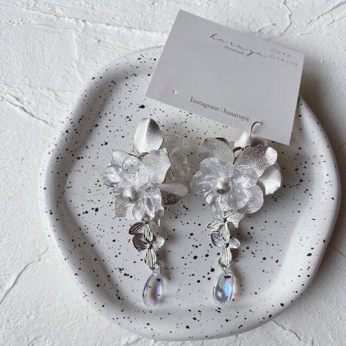 販売停止シルバーフラワー　淡水パールイヤリングピアス　結婚式　前撮り　オシャレ 販売停止シルバーフラワー淡水パールイヤリングピアス結婚式前