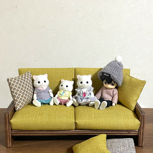 ミニチュアソファ　大き目　ハンドメイド ミニチュアソファーの作り方 ～材料費380円！家具図面は無料で