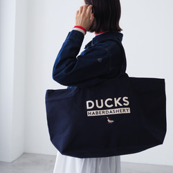 【選べる３色】Ducksトラベルバッグ/ボストンバッグ 4枚目の画像