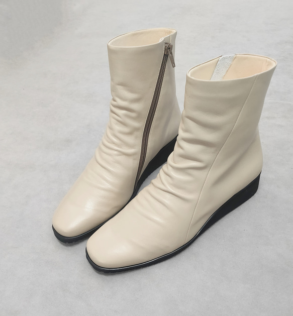 まさに極上仕立て♪合わせやすいベージュカラー♪軽さ170gの感動体験♪品質最優先の日本製♪ 3枚目の画像