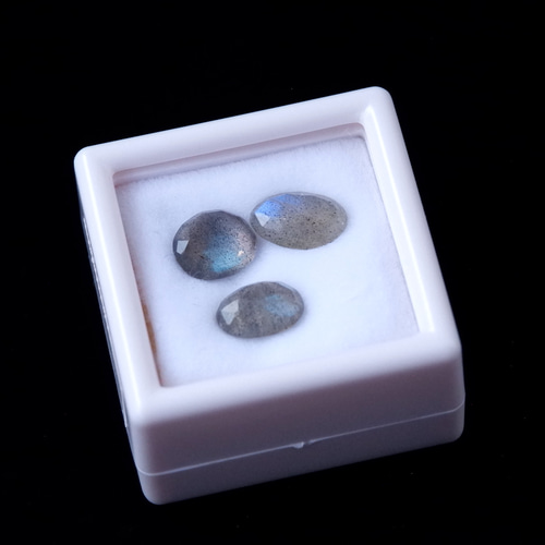 Nawarathna 上質 宝石療法 幸運のナワラトゥナ 2.7mm 天然石