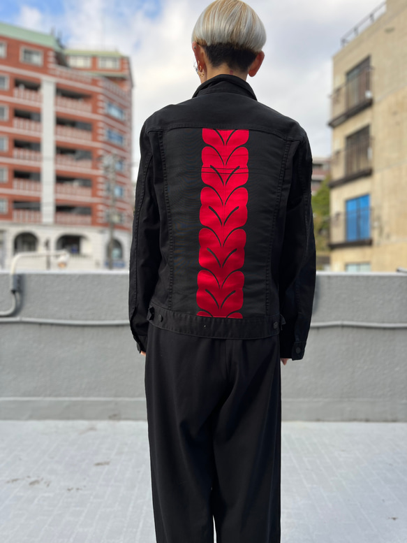 レディーKIKIのJK 　着物リメイク　独鈷藤帯パッチワークUSEDデニムジャケット 11枚目の画像