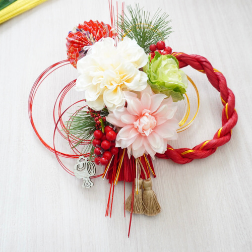 紅白、ひょうたん、扇子、縁起の良いものたくさん！お飾り◎お正月飾り  