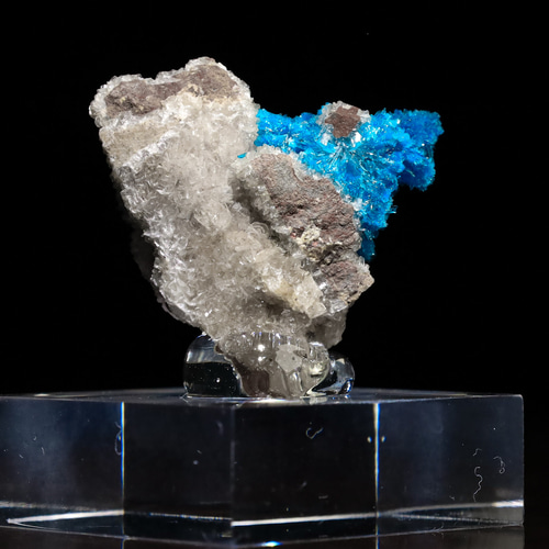 青いキラキラ 天然 ペンタゴン石 （ペンタゴナイト）アポフィライト 4g