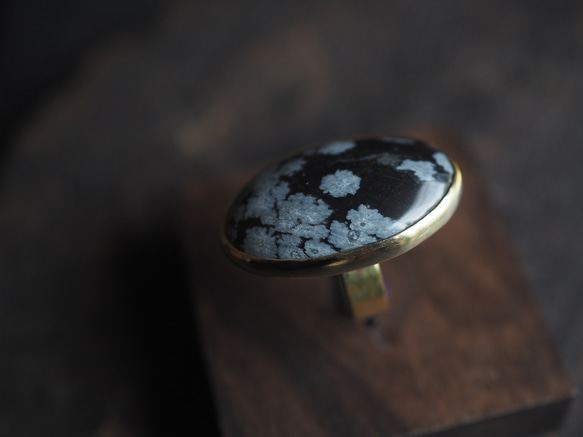 snowflake obsidian brass ring (konukayuki) 7枚目の画像