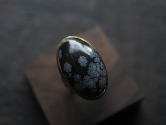 snowflake obsidian brass ring (konukayuki) 4枚目の画像