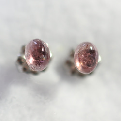 （1 件）粉紅色碧璽耳環（5 x 4 毫米，鈦柱） 第1張的照片
