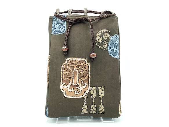 信玄袋・合切袋（巾着・ポーチ）とおしマチあり　正絹    奄美大島紬 (茶系・茶系柄あり)　 6枚目の画像