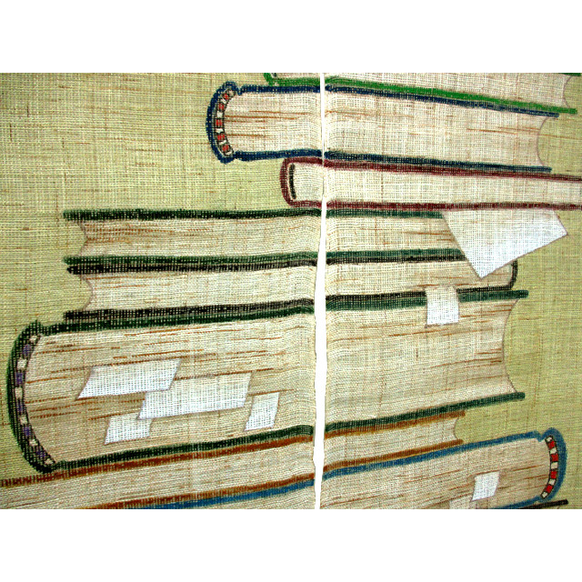 麻暖簾（積み上げた洋書の上のリンゴ）（黄緑色・茶色）