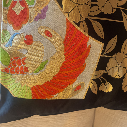 2415豪華刺繍の袋帯リメイク 正絹クッションカバー2枚セット45cm
