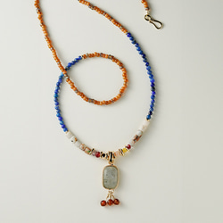 天然石の少数派ネックレス、手作りビーズの鎖骨ネックレス 3枚目の画像