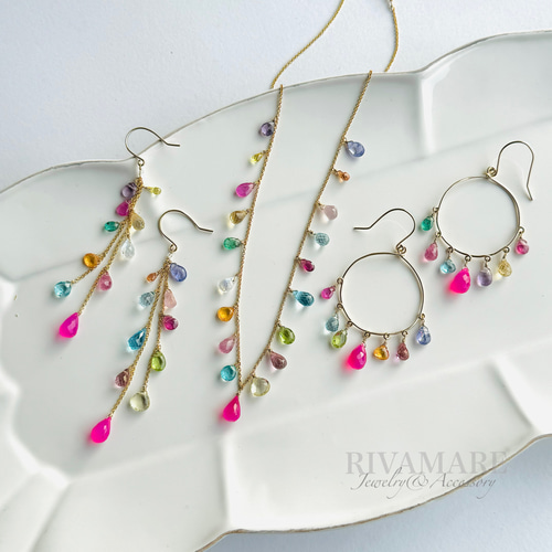 宝石質マルチカラー ロングピアス イヤリング可 ルビー サファイア