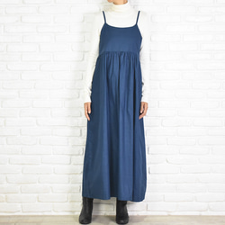 【大尺寸】棉質吊帶背心縮褶洋裝套頭裙&lt;海軍藍&gt; 第2張的照片