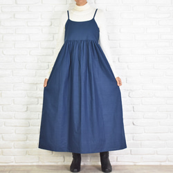 【大尺寸】棉質吊帶背心縮褶洋裝套頭裙&lt;海軍藍&gt; 第1張的照片