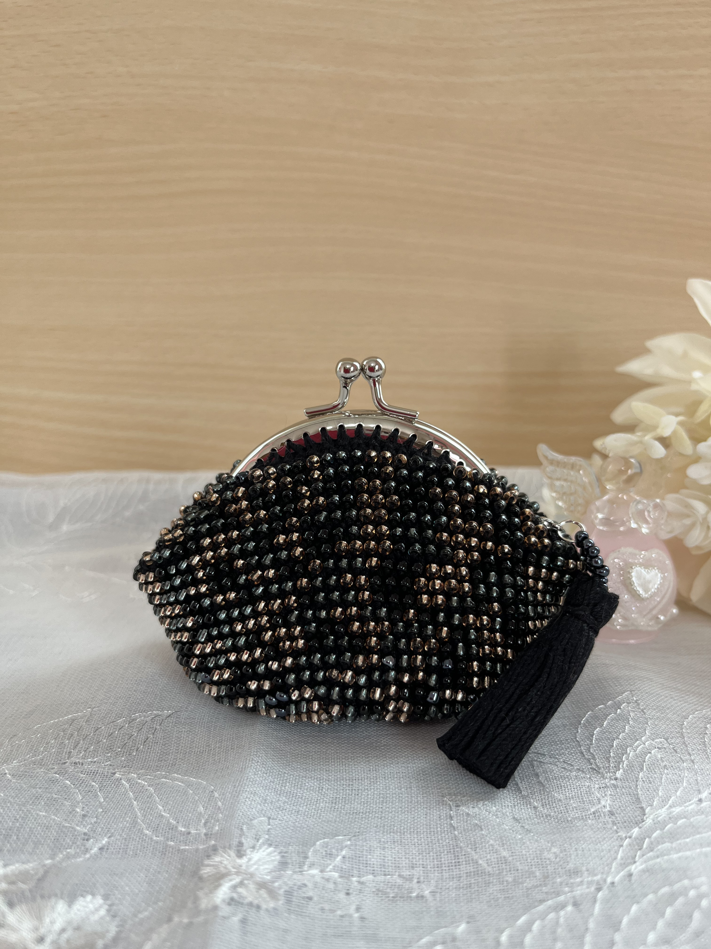 最終お値下げ【未使用・長期保管品】ビーズ財布 ビーズがま口財布 小銭入れ 最終お値下げ【未使用・長期保管品】ビーズ財布 ビーズがま口