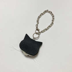 羊毛フェルト 猫バッグチャーム 黒白猫 5枚目の画像