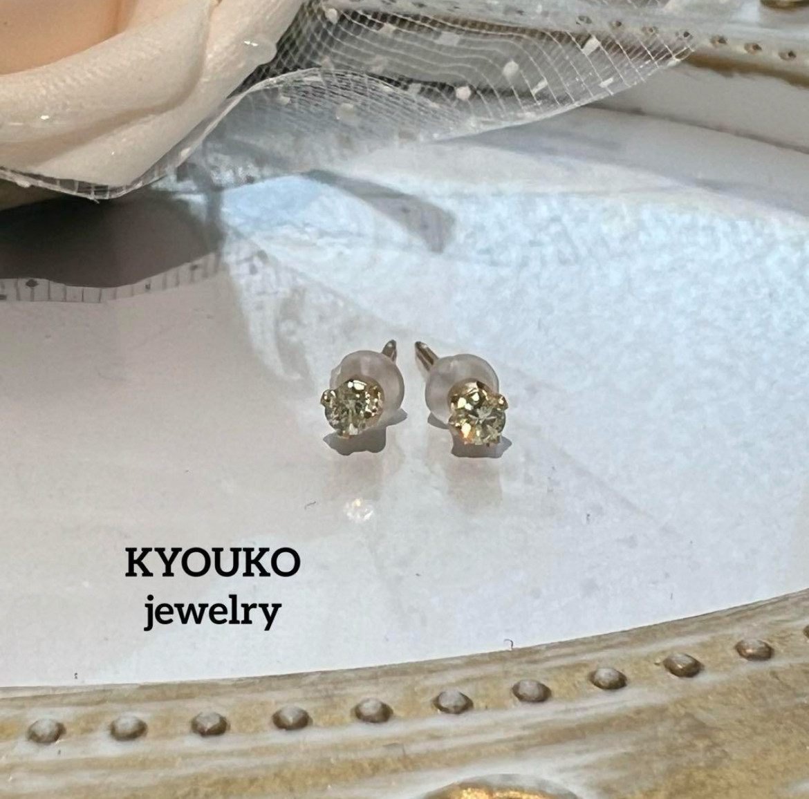 天然石　イエローダイヤモンド　14KGF 一粒　スタッドピアス