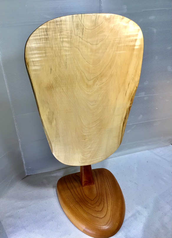 天然木　とち縮杢　折り畳みサイドテーブル　一点物　手造り 5枚目の画像