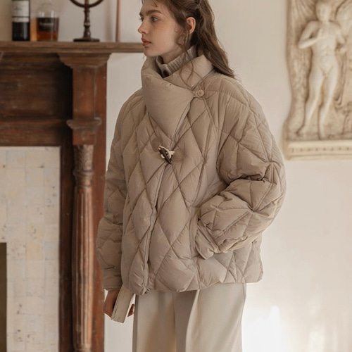 即納1点 アシンメトリー 軽くて暖かいダウンジャケット【春秋冬