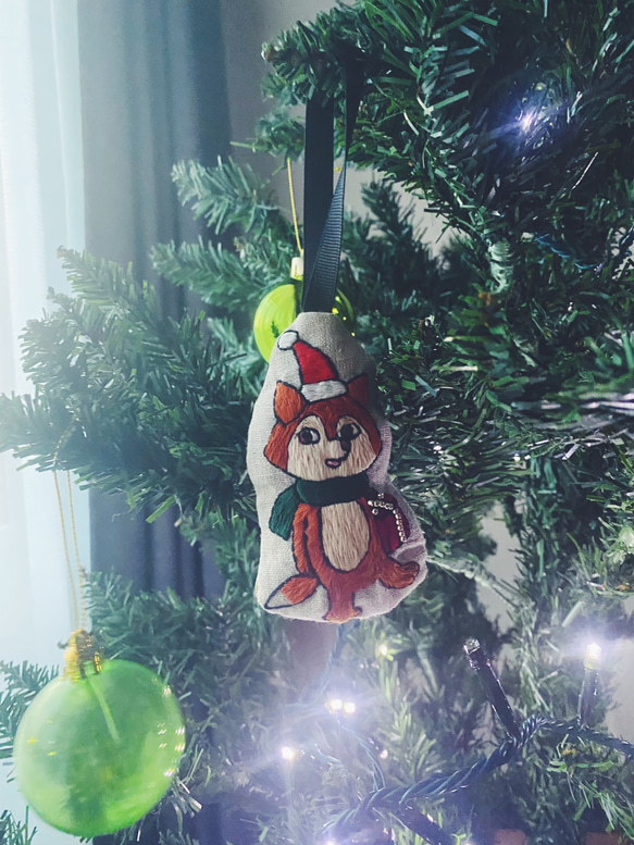 一生使えるクリスマスオーナメント①キツネ 刺繍/動物/クリスマス