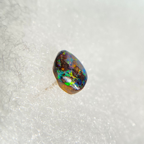 MONAKA jewellery フラットピアス　ボルダーオパール　片耳 Flat Pierced Earring - Boulder Opal - – MONAKA jewellery