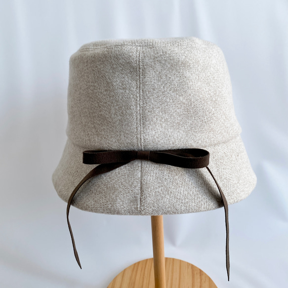 秋冬コットンツイードの帽子✳︎木馬リボンのバケットハット【選べるサイズ受注生産】 1枚目の画像