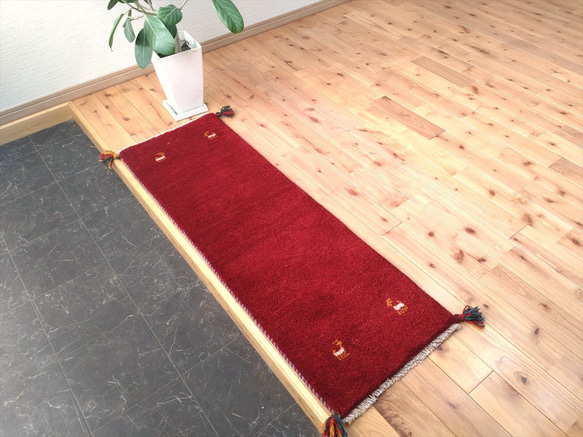 ペルシャ ギャッベ ミニランナー 116x40cm 茜色 ヤギ RJ12198