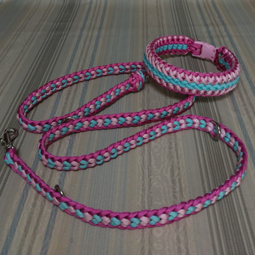 パラコード カフェリード 濃淡ピンクの太めのLoveLove編み 中型～大型
