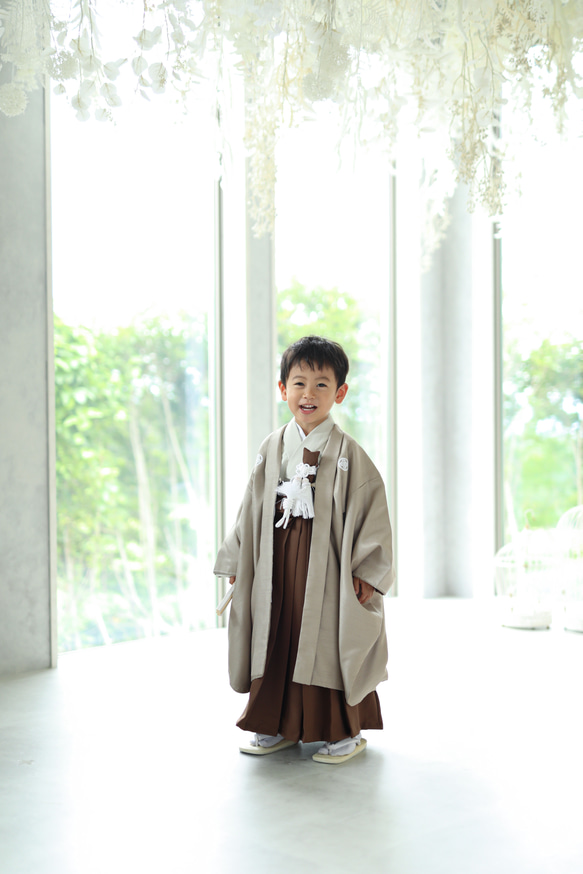 七五三5歳男の子羽織・着物・袴一式　11点セット　袴ブラウン系 2枚目の画像