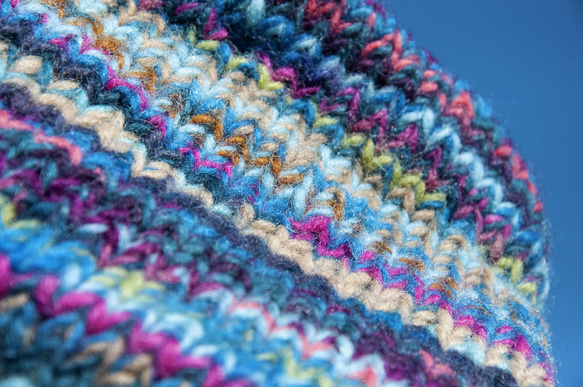 手編みウールスカーフ/ニットスカーフ/かぎ針編みストライプスカーフ/内側起毛スカーフ - 北欧レインボースタイルボヘミアンメリノ 10枚目の画像