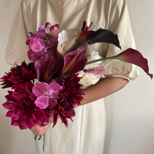 カラー、ダリア、胡蝶蘭、アンスリウム、ウェディングブーケ ブーケ