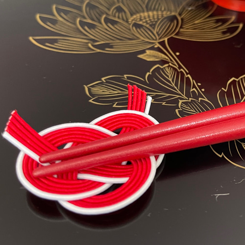 あわじ結び＊《紅白水引の箸置き2個》お正月 縁起物 お祝い お宮参り