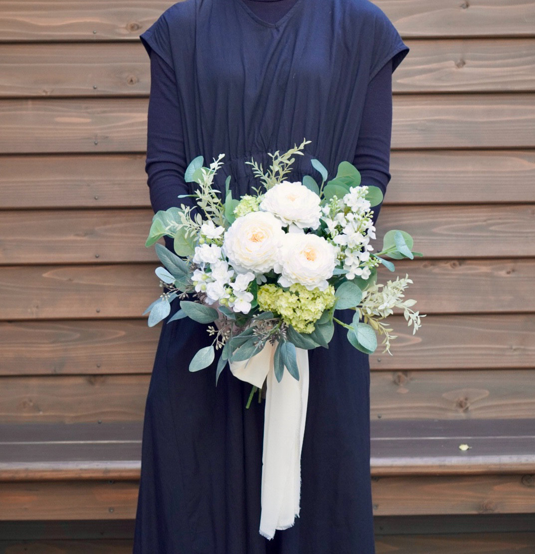 ✿おしゃれでかわいいホワイトラナンキュラス✿ ウェディングブーケ【フォトウェディング】春にぴったり！