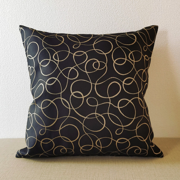 Chatav ectabit ブラッククッションカバー 金色刺繍 ホテルライクな大人っぽいリボン柄 ブラック クッションカバー 44×44