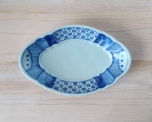 幾何学文 輪花皿 染め付け 和モダン 和食器 小皿 hukutomi 通販