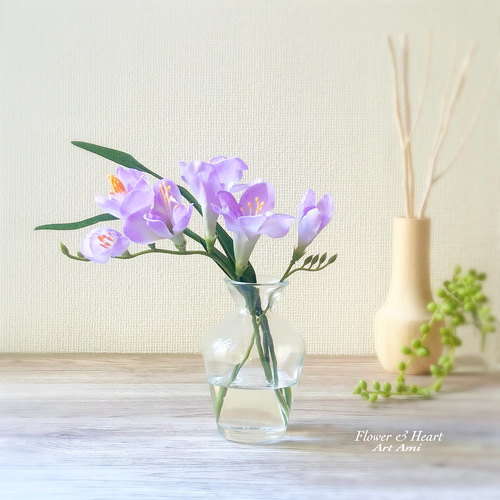 紫と透明のガラス花瓶 アートガラス