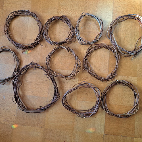 アケビのツルの素リース20個セット その他素材 Tsubasa KATOU 通販