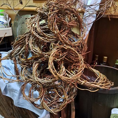 アケビのツルの素リース20個セット その他素材 Tsubasa KATOU 通販