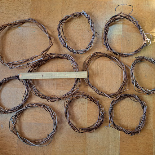 アケビのツルの素リース20個セット その他素材 Tsubasa KATOU 通販