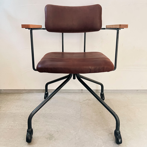 ＼送料無料／[Desk Work Arm Chair]ダイニングレザーチェア ヴィンテージ 書斎 勉強椅子 -47_l- 3枚目の画像