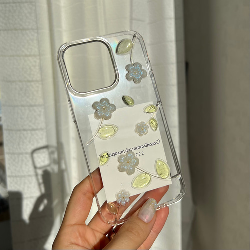 R118ホワイトオーロラフラワーケース クリアケース iPhone全機種対応