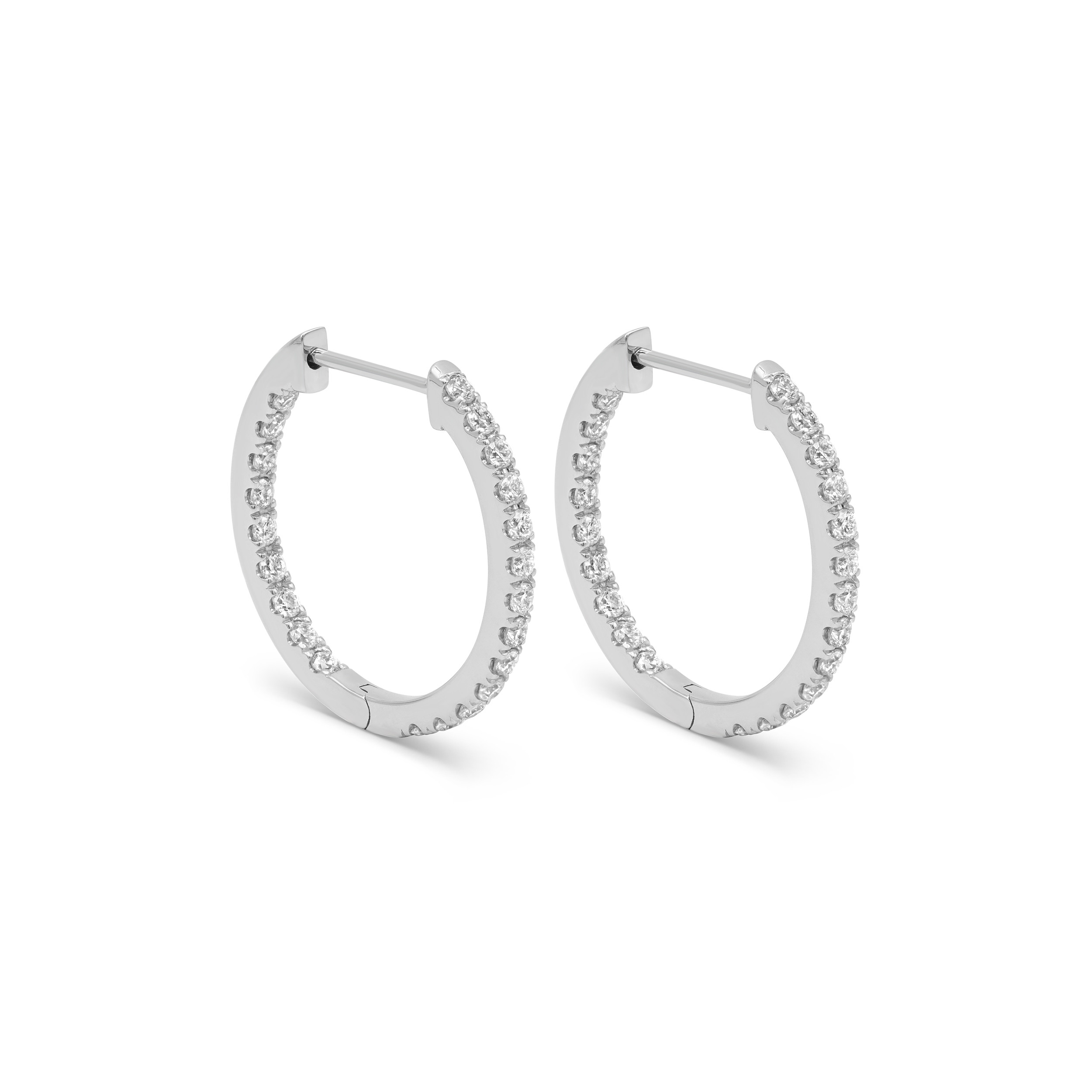 エタニティフープピアス E17W1206（4週間発送）