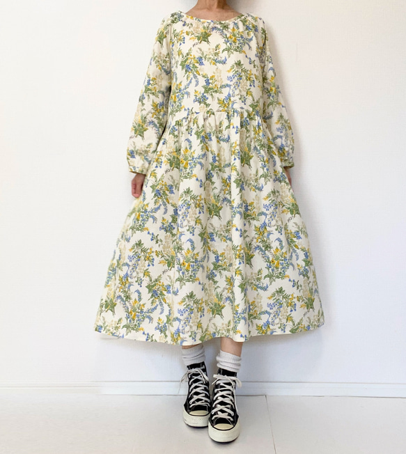 送料無料【新春福袋2024】ウールコートとワンピースセット＊フリーサイズ＊北欧　猫　花柄 10枚目の画像