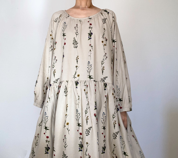 送料無料【新春福袋2024】ウールコートとワンピースセット＊フリーサイズ＊北欧　猫　花柄 13枚目の画像