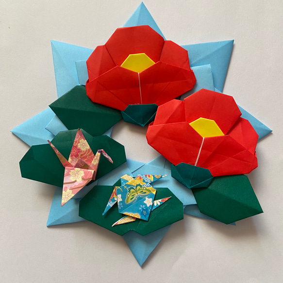 折り紙リース お正月 迎春 紅椿 松 鶴亀 壁面飾り 施設 病院