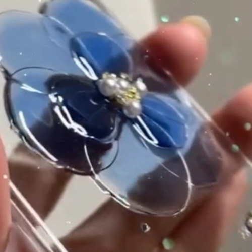 全機種対応❤️ iPhone17pro iPhone16 ホワイトカメリア スマホケース