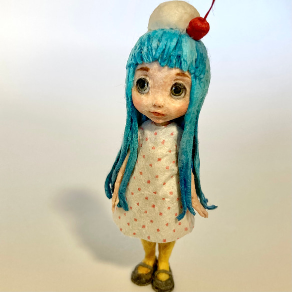 和紙人形 ミニチュアドール 復刻クリームソーダちゃん(BLUE) 4枚目の画像