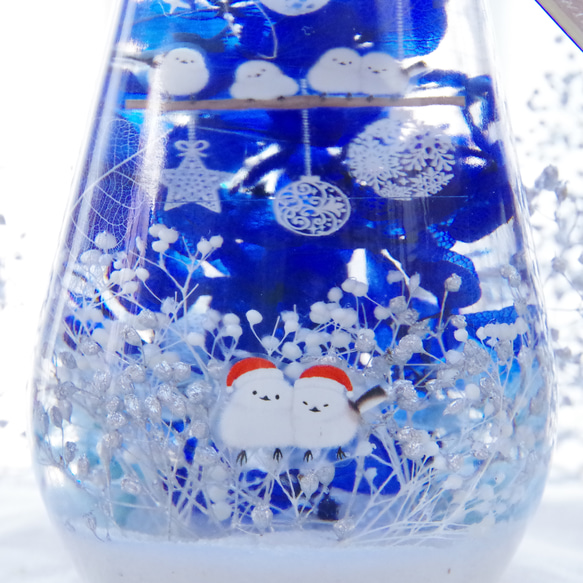 【作りたて！選べるあったかアイテム 】ひみつの森のクリスマス　濃い青に浮かび上がる白銀のカスミ。大人可愛いXmasボトル 3枚目の画像